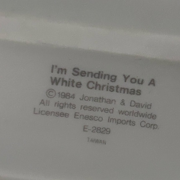 Vintage Precious Moments figurine “ I’m sending you a white Christmas “ - Picture 9 of 10